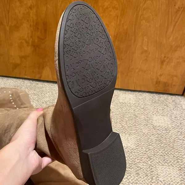 Boots Size 9 - Image 4