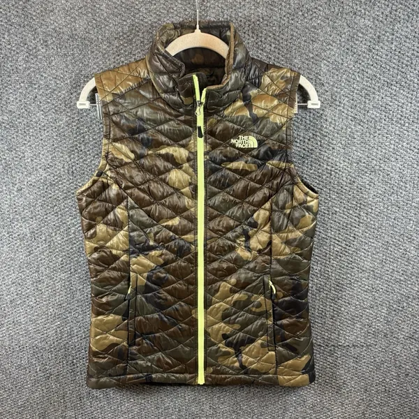 The North Face Womens‎ S Camo Print Insulated Puffer Thermoball Vest Pockets - Image 2