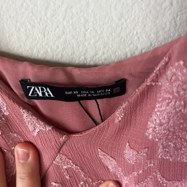 Zara Floral Ruffle Dress - Image 5