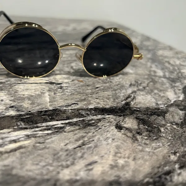 Round Gold and Black Sunglasses - Image 2