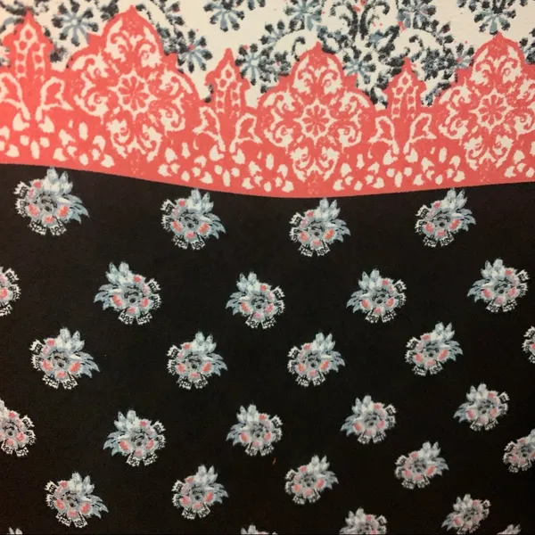 Maurices Boho Floral Pattern V-Neck Tank Top Blouse Size Medium Color Block - Image 2