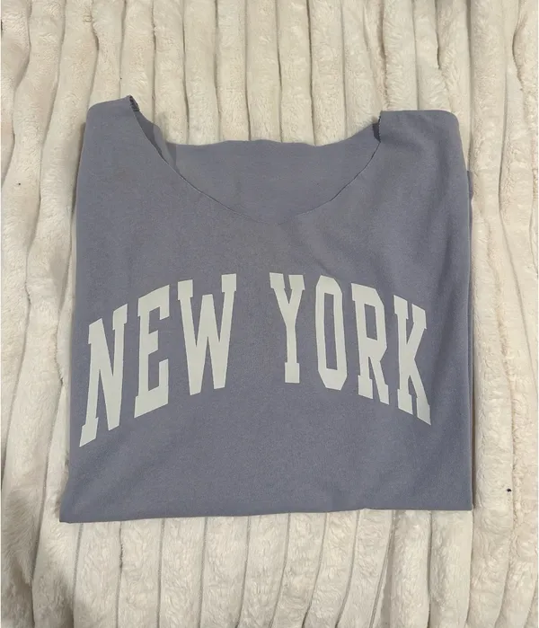 Brandy Melville Off the Shoulder New York Tee Shirt - Image 2