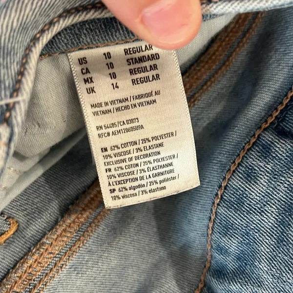 American Eagle Outfitters jeans - Image 6