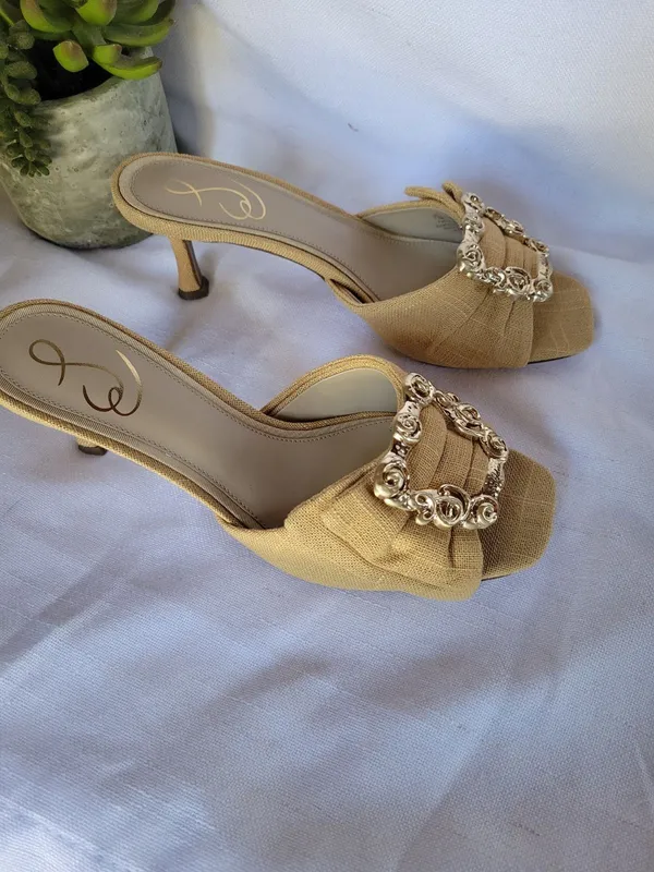 San Edelman Women's Pietra Dsrt Sun Linen Kitten-Heel sandals Size 7.5 Yellow - Image 3