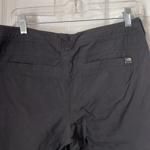 Northface Capri Pants - Image 4