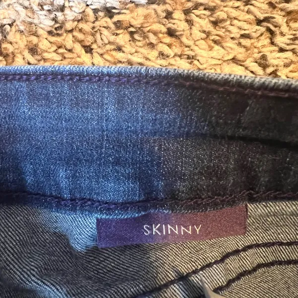NYDJ Skinny Jeans Women Size 8 Dark Wash Polka Dot Lift Tuck Technology‎ - Image 4