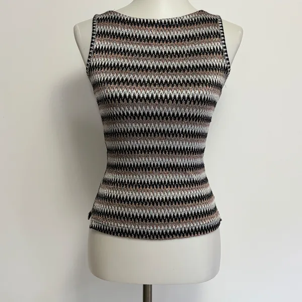 A. Byer Knit Tank Top M Black Grey Zigzag Chevron Metallic Y2K Indie Glitz Lurex - Image 2