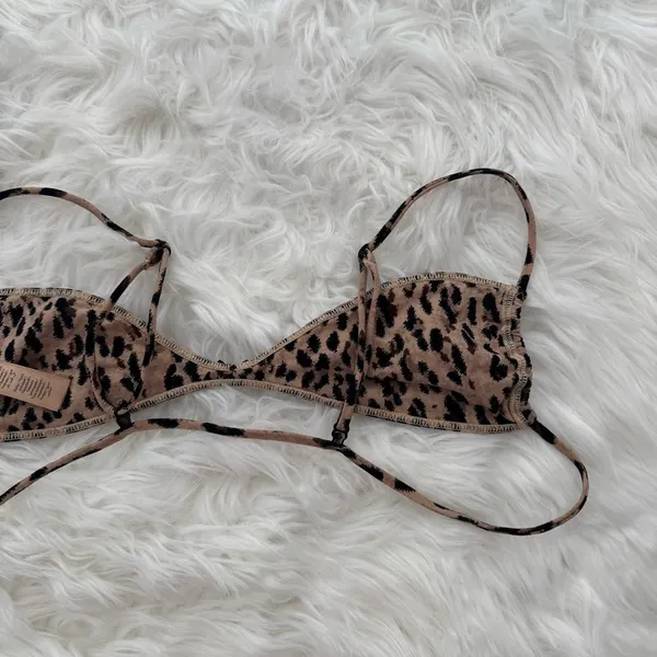 Skims Fits Everybody Micro Skimpy Bralette Sienna Jaguar Print Size Medium - Image 7