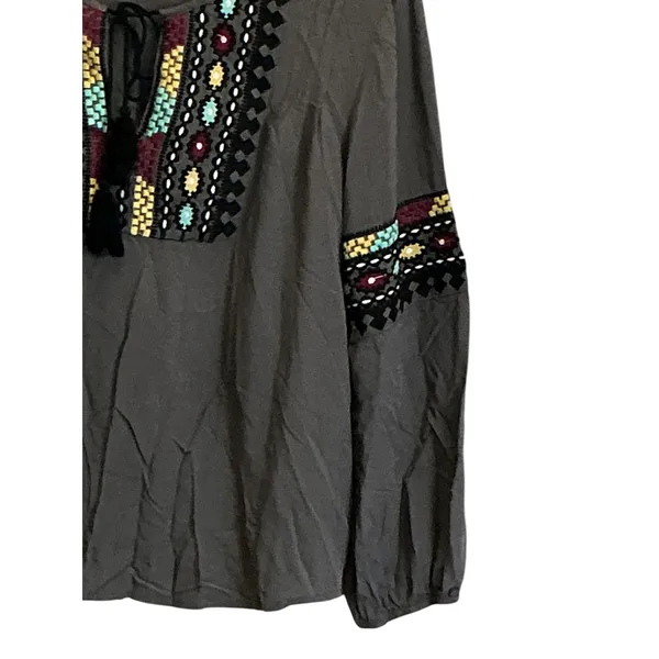 Solitaire Gray Embroidered Peasant Blouse Tassel Tie Long Sleeve Top Large - Image 4