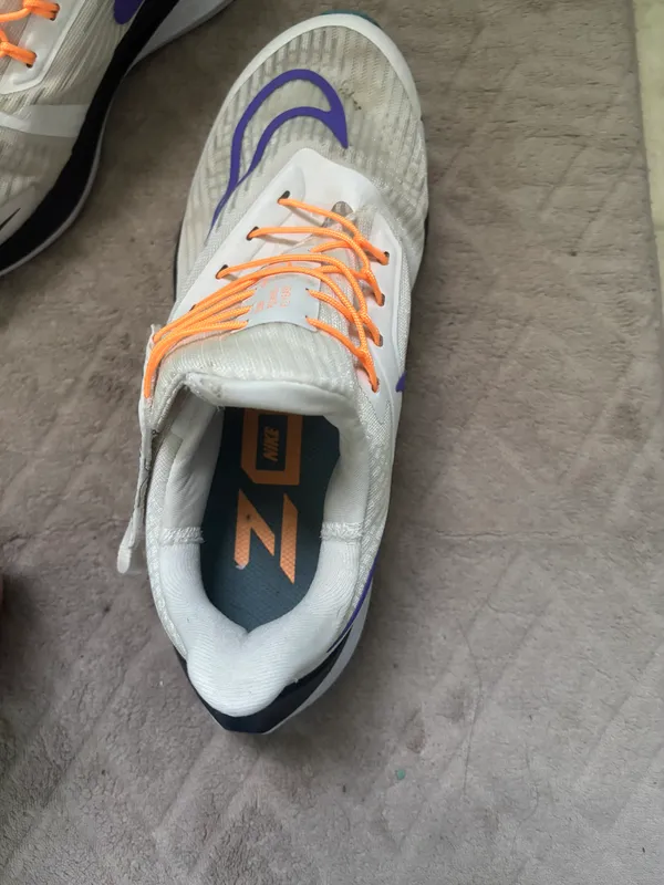 Nike Women’s Athletic Shoes - Image 5