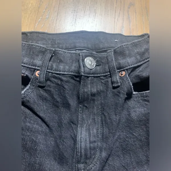 American eagle 2 90’s boyfriend jeans - Image 4