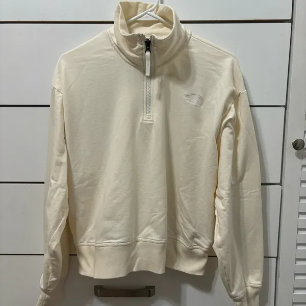 The North Face 1/4 Zip Pullover - Image 2