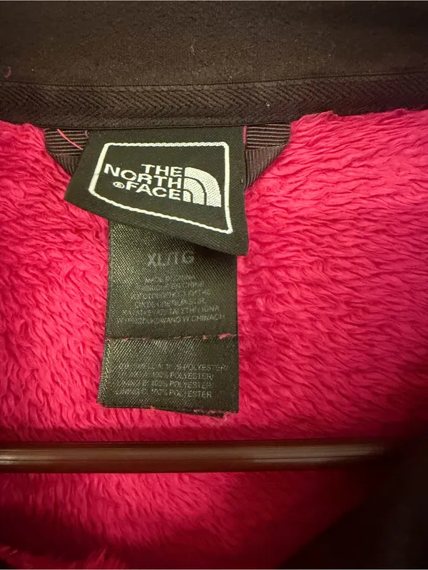 The North Face Osito Bright Pink Womens Soft Teddy Jacket with Scarf! - Image 4