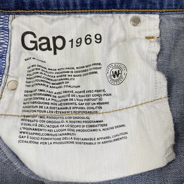 Gap Best Girlfriend Jeans Women's‎ 32T Blue Paint Splatter Distressed Tall Denim - Image 8