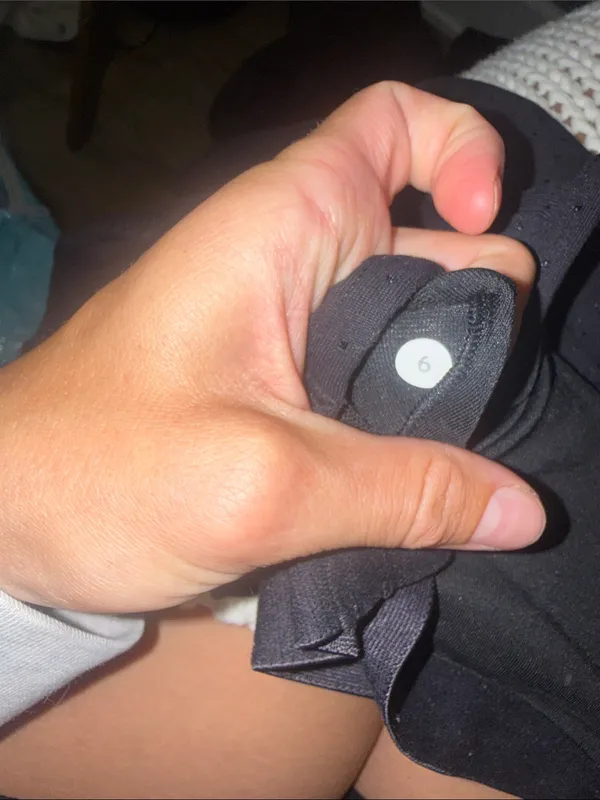 Lululemon Power Y Tank *Luon Shine Dot Black size 6! - Image 8
