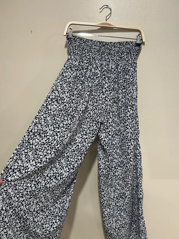 Wide leg floral pants Gray Size M - Image 4