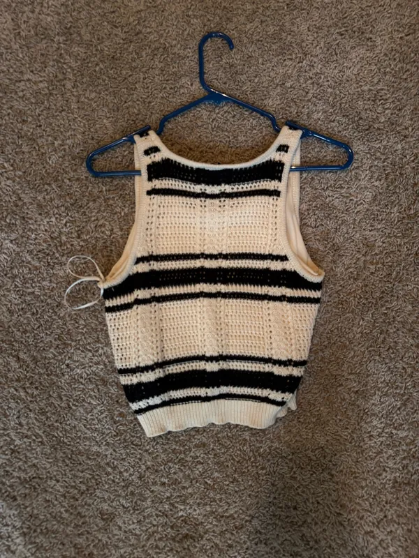 tank Multiple Size XS - Image 2