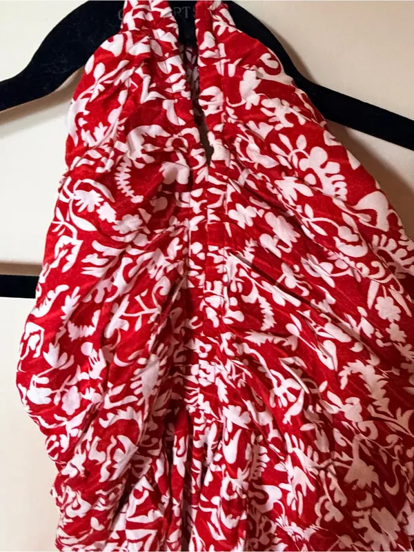 Red and white ruched halter wedding guest maxi dress L - Image 4