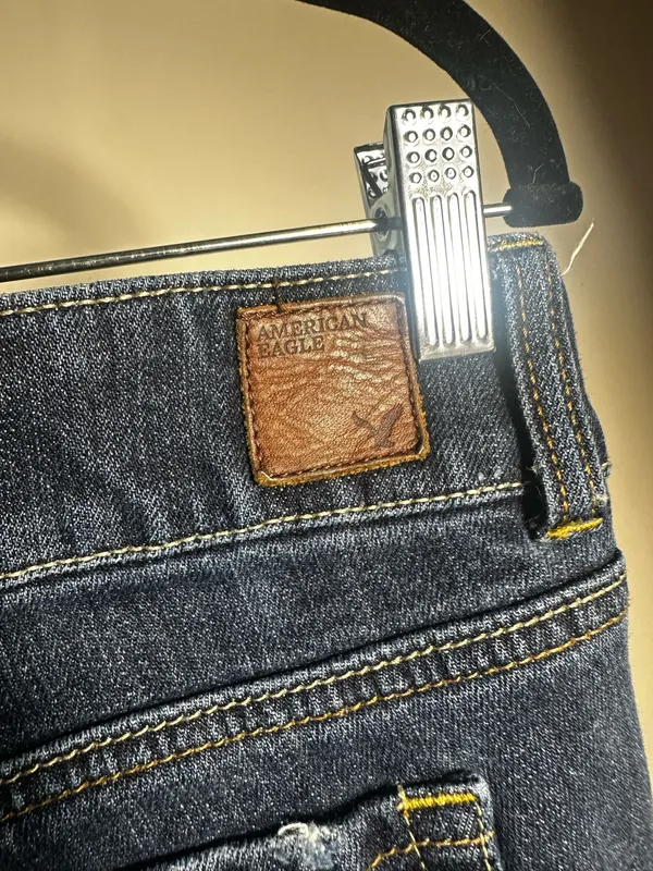 J74. American Eagle Artist Stretch Jeans Distressed Low Rise Bootcut Flare Y2K - Image 3