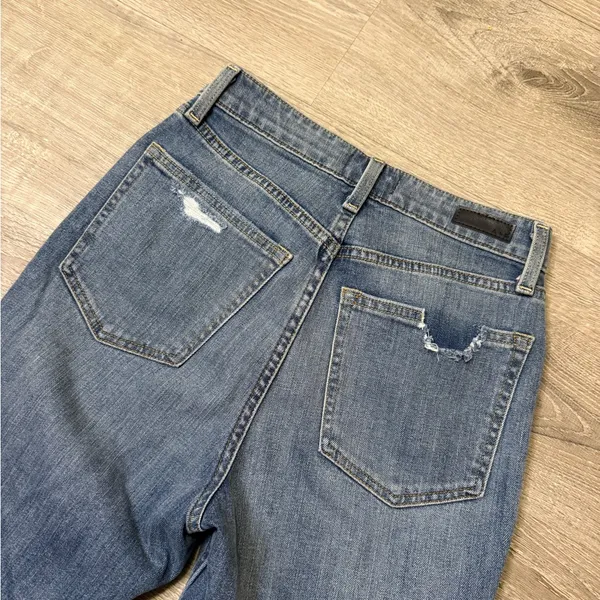 •Abercrombie & Fitch• 20e Natural Rise Ankle Straight Jeans - Image 4