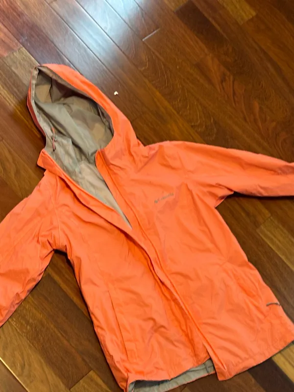 Columbia Rain Jacket - Image 2