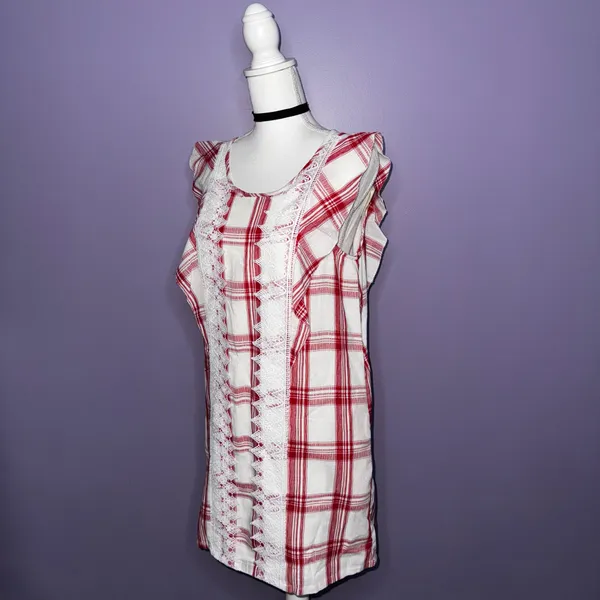 Entro NWT Boutique Red and White Plaid Dress with Lace Detail - Image 5