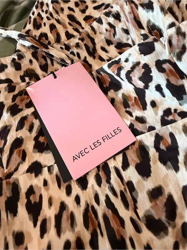 NWT Avec Les Filles Leopard Print Bodycon Mini Dress Size 4 Spaghetti Straps - Image 5