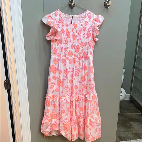Pink Flutter Sleeve Midi Dress for Weddings - Image 2