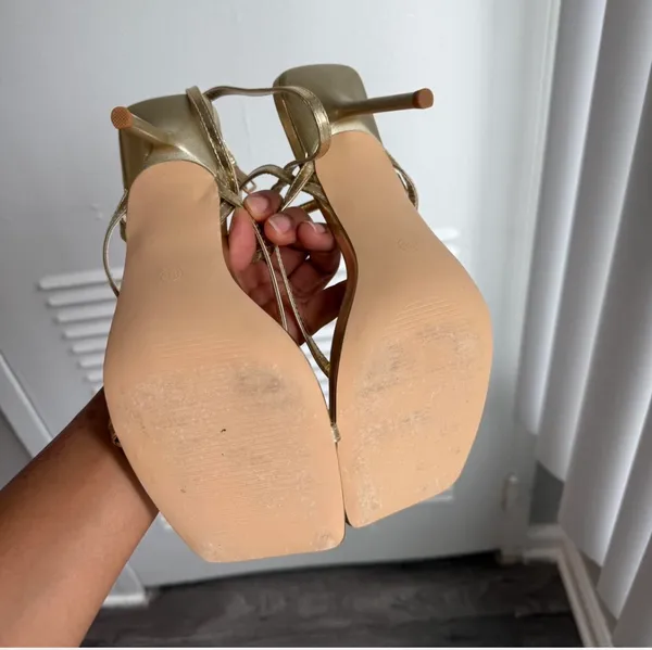 Steve Madden Gold strappy high heel sandals - Image 4