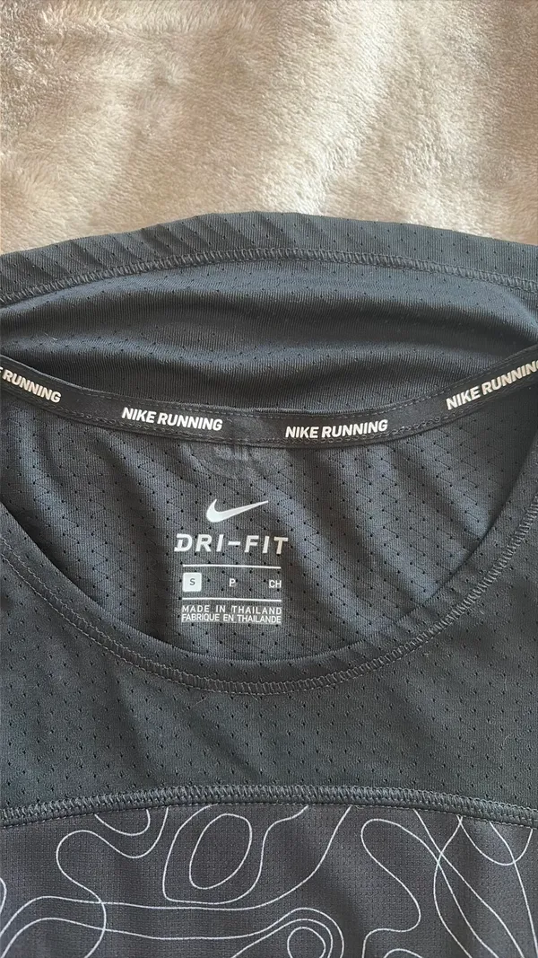 Nike Dri-Fit Tank - Image 5