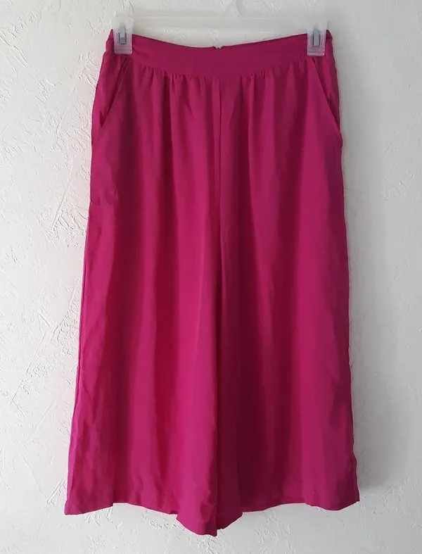 Mark Women's Medium Pink Capris Pants Lined - Image 3