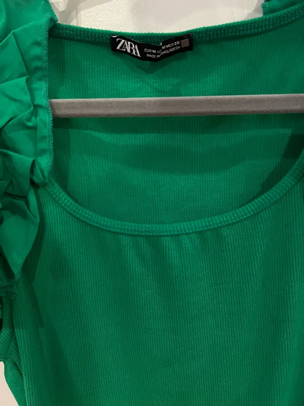Green ZARA Ruffle Sleeve Bodysuit - Image 3