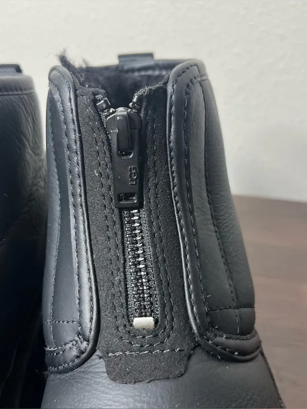 UGG Matte Black Neumel Platform Zip Up Boots Size 5 - Image 7