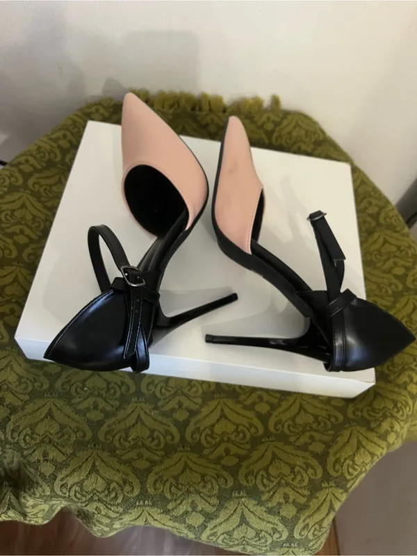 Pointed Two-Tone Ankle-Strap Heels in Pink and Black - Image 7