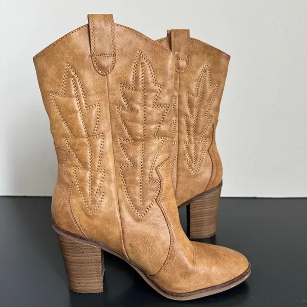 Altar'd State Jesika Brown Vegan Leather Short Cowboy Boots Size 6 Western - Image 3