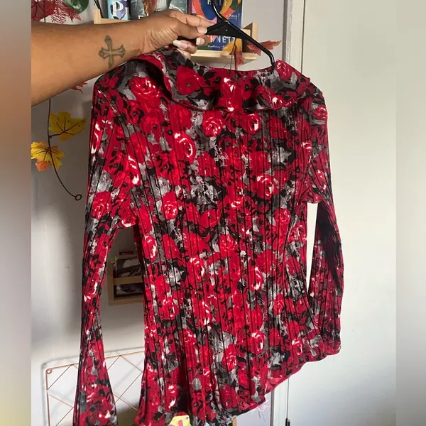 Women's Black and Red Blouse Y2K Vintage Size PL - Image 3
