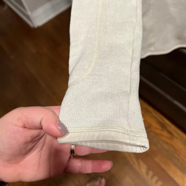 Patagonia‎ cream woman’s better sweater medium - Image 6