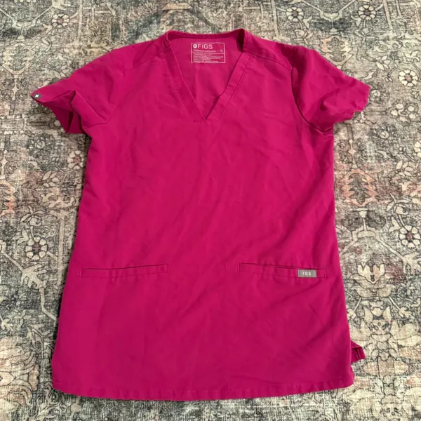 FIGS Women's XS Pink V‎ Neck Scrub Top Medical Uniform - Image 3