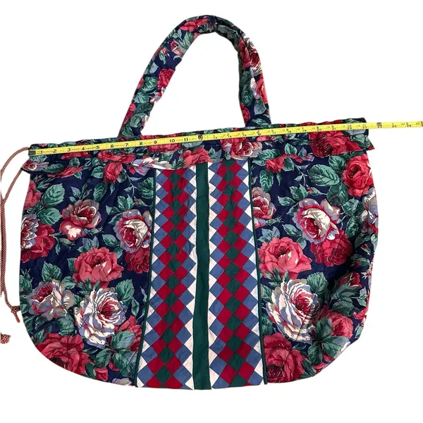 HANDMADE Quilted Bag Tote Large Patchwork Design 23”x16” Cinch Close Floral 90s - Image 13