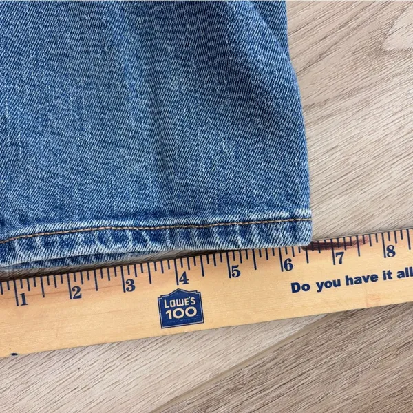 Old Navy Light Blue Distressed Ankle Jeans - Image 5