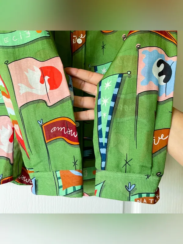 Sézane x Pangea Pierro Shirt Flag Print Green 36 NWT - Image 3