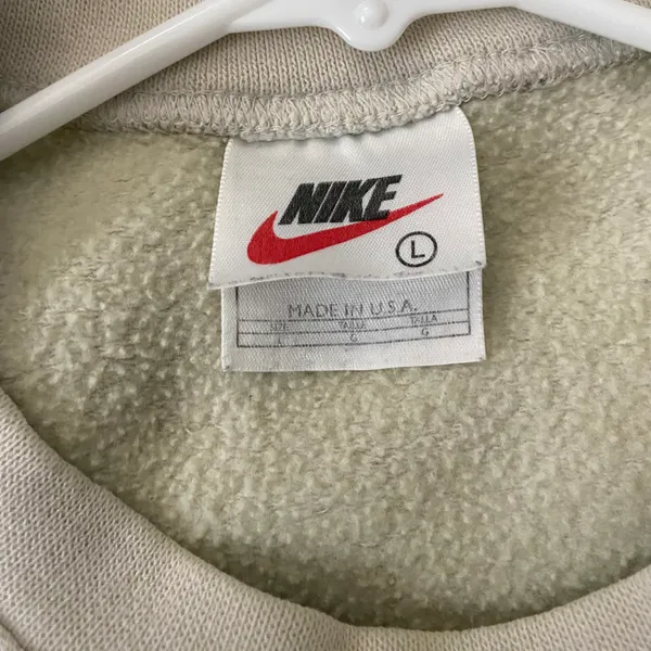 Nike Vintage Crewneck Sweatshirt - Image 2