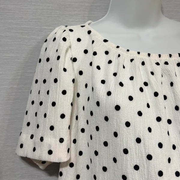 LOFT Womens Polka Dot Short Puff Sleeve Textured Blouse White Black Size M NEW - Image 4