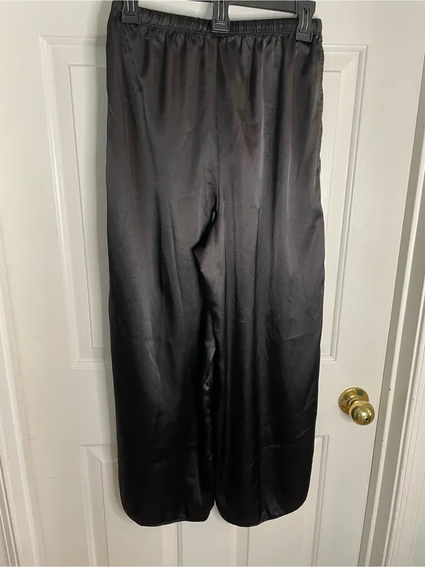 BB Dakota Black Satin Short-Sleeve Pajama Set with Drawstring Pants Size Small - Image 13