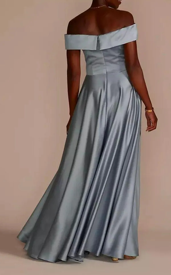 Blue gown Size 16W - Image 2