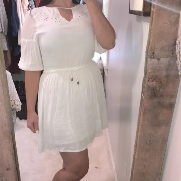 Cotton On size xsmall white dainty summer dress - Image 3