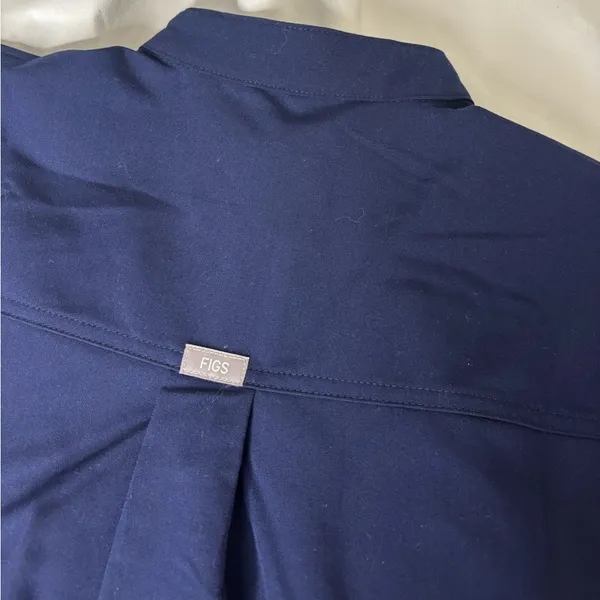 Figs Navy Oversized Rafaela Scrub Top - Image 5