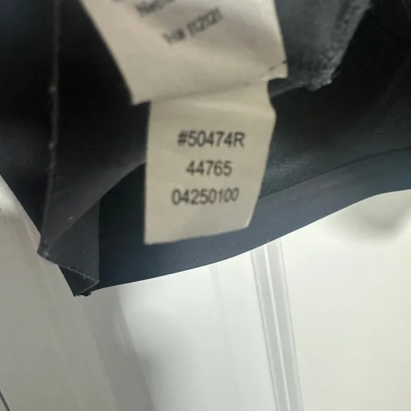 Spanx 50474R FlexFeel Low Impact Padded Wireless Sports Bra Black Small‎ Comfort - Image 6