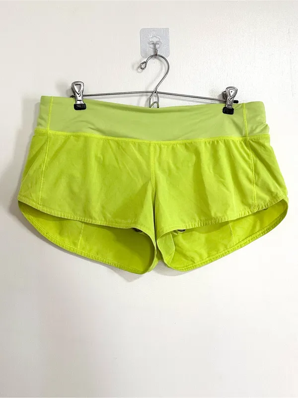 Lululemon Speed Up Low-Rise Short 2.5" Highlight Yellow Size 10 - Image 4