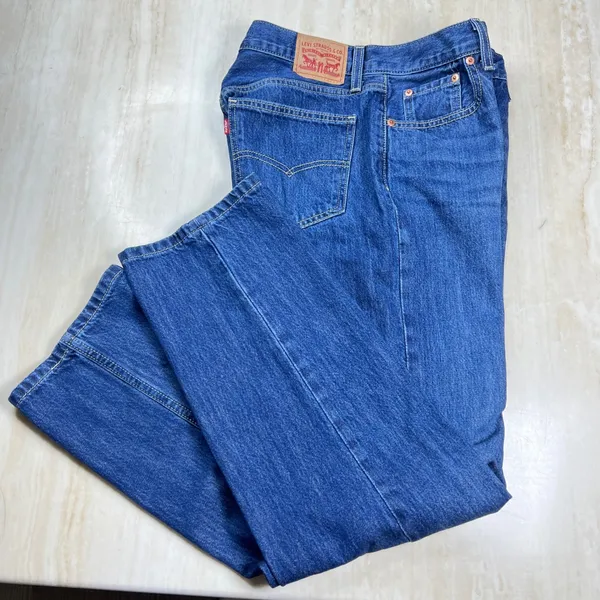 Levis Low Pro Straight Jeans Womens 28 Medium Wash Blue Denim A36 - Image 3